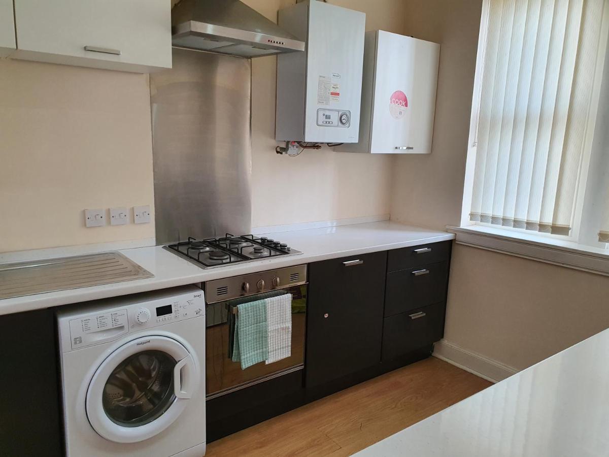 Flat 1 Castlebank House Flats Apartment Дингуол Екстериор снимка